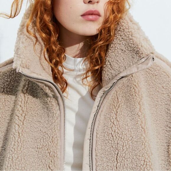 LAST! H&M Teddy Bear Faux Shearling Jacket - Picture 4 of 6